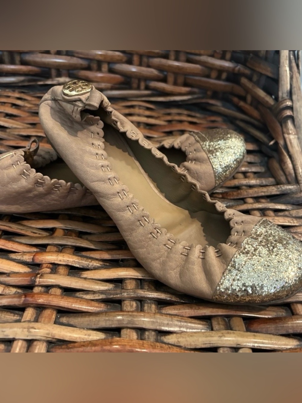 Tory Burch Beige Flats with Sparkling Gold Toe in size 6